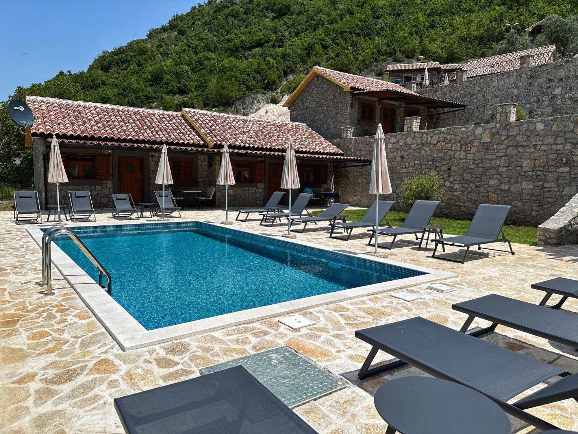 Eco Villas Merak Virpazar Buitenkant foto